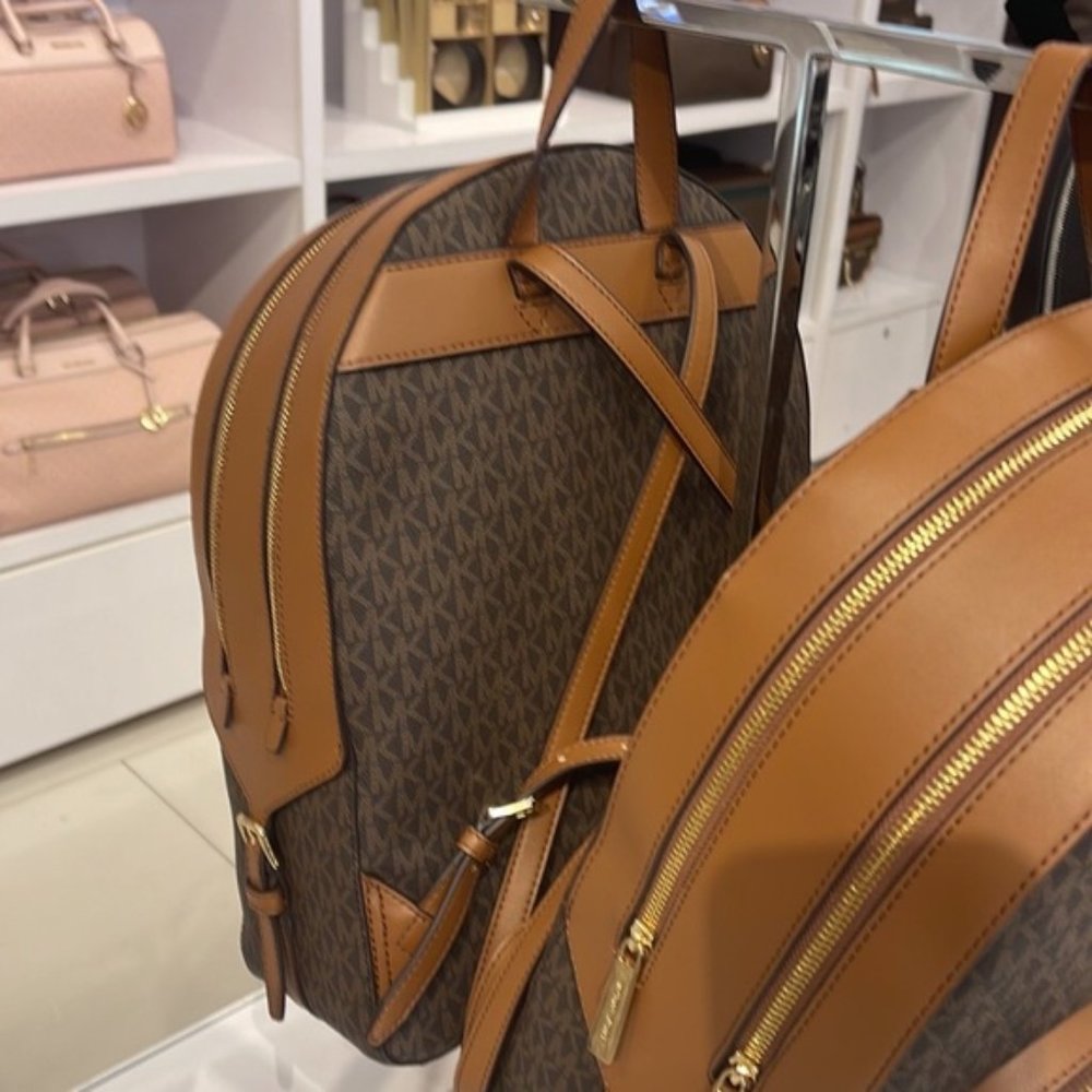 Michael Kors Jaycee Large Zip Pocket Backpack Brown - Picture 8 of 16